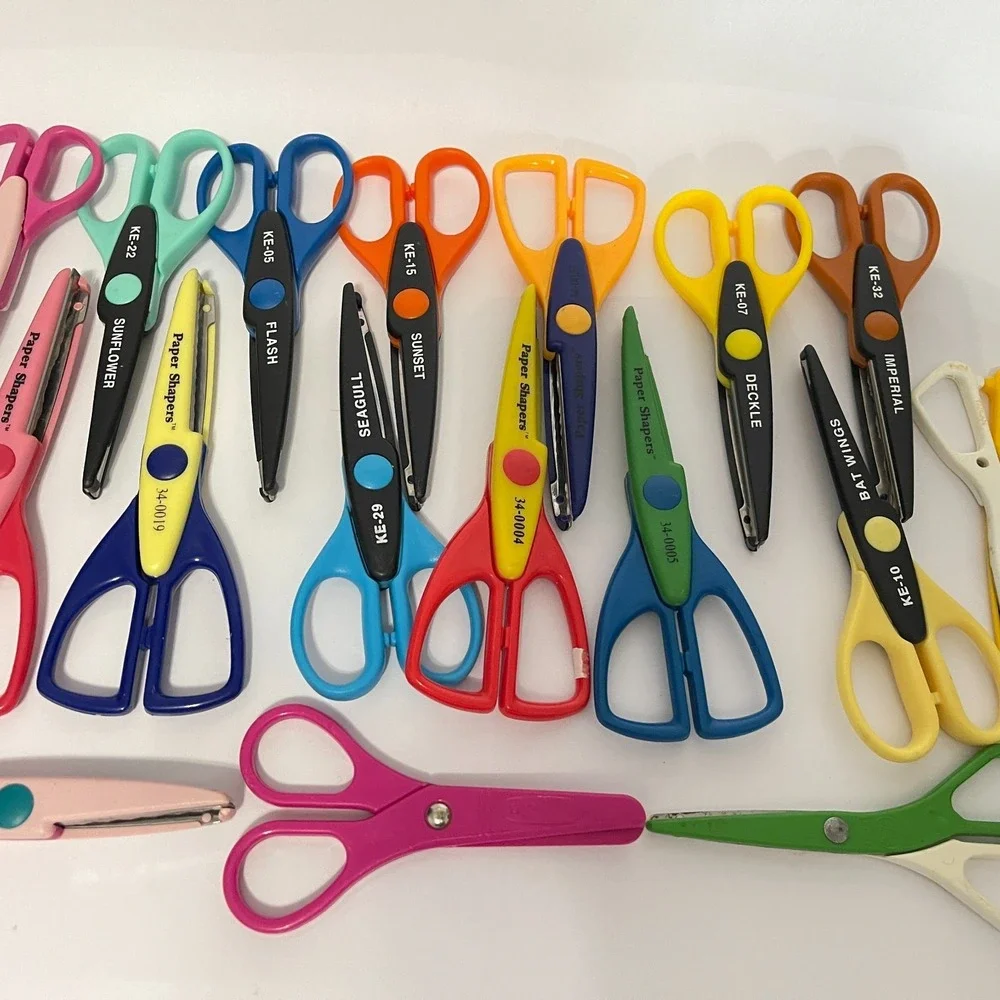 EK Success Paper Shapers Photo Kraft‎ Edgers Craft Scissors Assortment Lot of 19